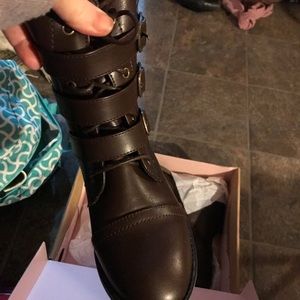 Boots. Brand New.
